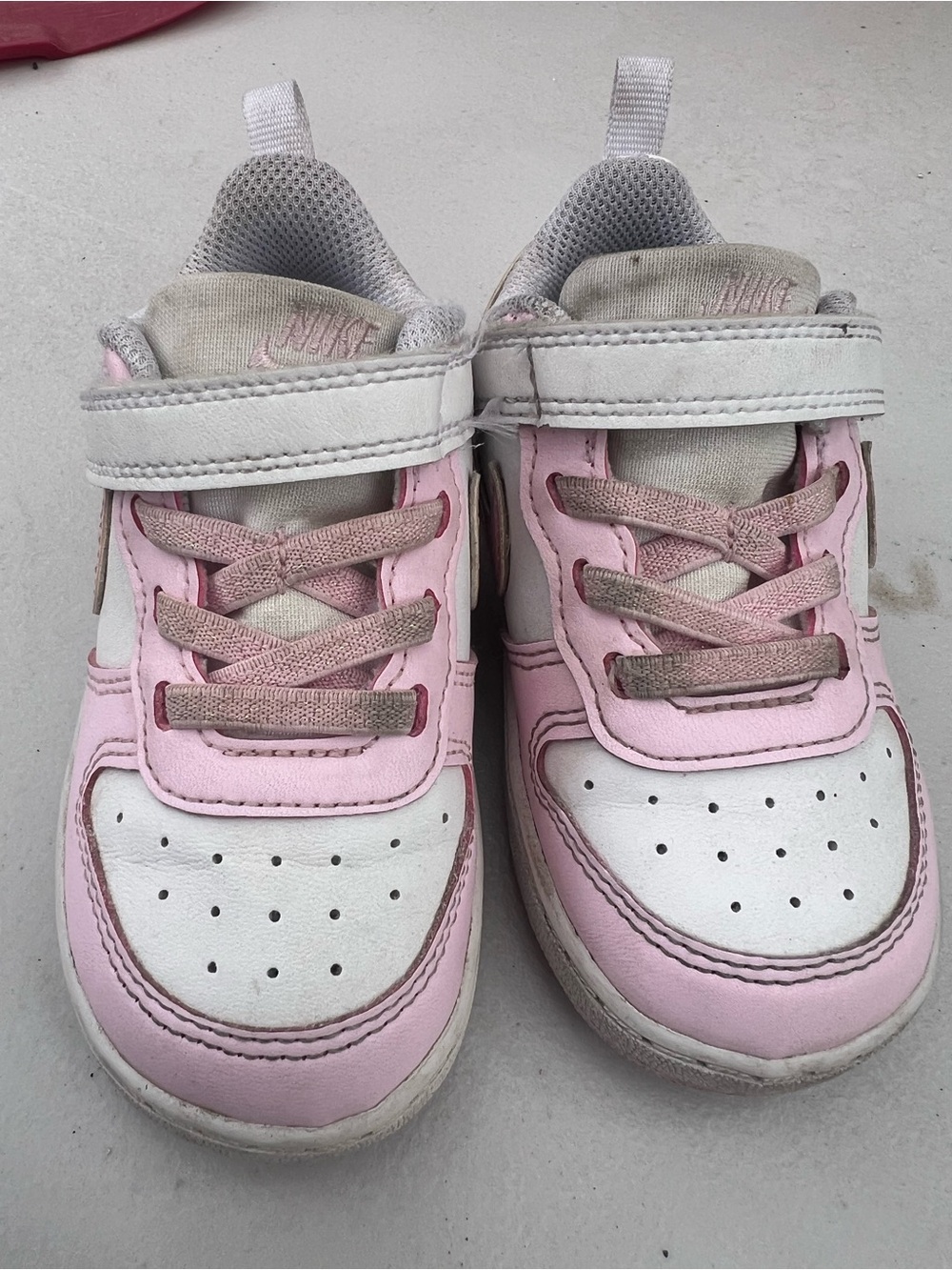 Nike Kids White and Pink Hook-and-Loop Sneakers